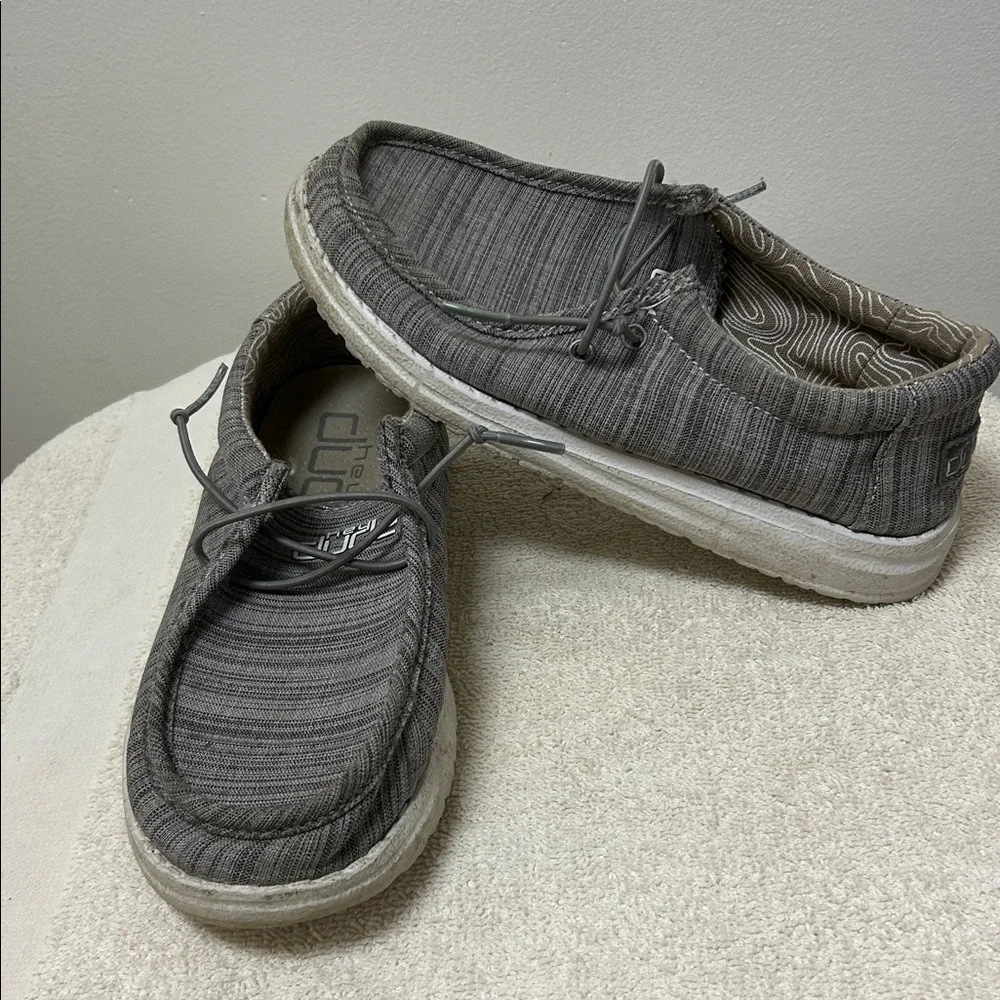 Hey Dude Wally Casual SlipOn Shoes size youth 1 grey